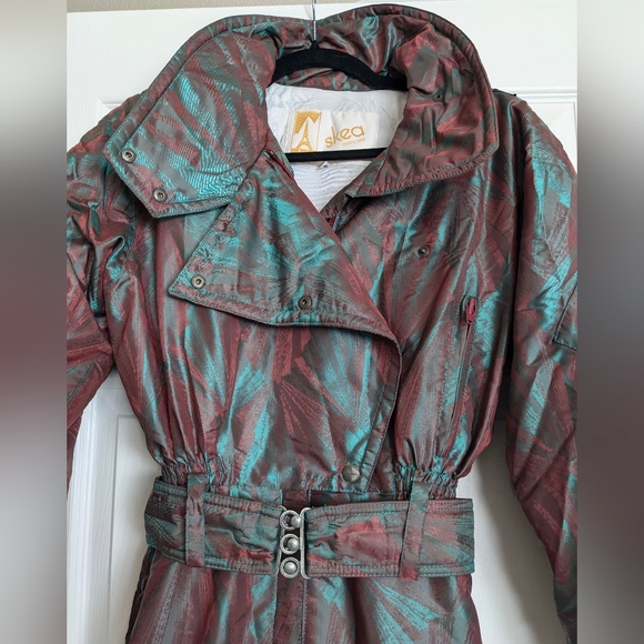 Skea Pants - Skea Paris-Vail One Piece Ski Snowboard Suit Womens 6 80s Shimmer Belted (Rare)